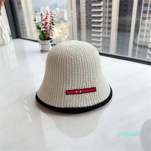 Модная соломенная шляпа дизайнер ковша шляпы для женщины пляж путешествие Sunhat Sunhat Summer Breathables Cap 3 цвета