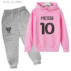 Clothing Sets Kids Spring Autumn Football Idol CR7 Clothes Hoodie+Pants Suit Suitable For Sports And Leisure Xmas Birthday Gift Children T240415