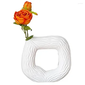 Vasi White Ceramic Vase Square Hollow per decorazioni in stile Minimalismo Dinno da tavola da festa