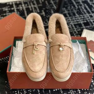 Moda Orijinal Deri Elbise Ayakkabı Kış Sıcak Açık Yürüyüş Lüks Tasarımcı Sneaker Ladies Hediye Yürüyüş Eğitmeni Seyahat Seyahat Sıradan Ayakkabı Kadın Erkekler Çalışma Ayakkabı Loafe