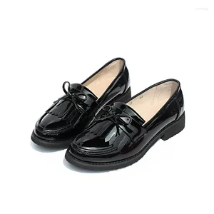 Casual Shoes Retro Tassel Moccasins 2024 Spring äkta läder Flat British Style Women's Oxfords Loafers for Women Zapatillas