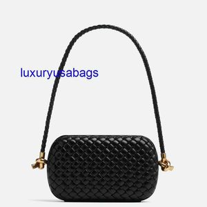 Womens Knoten mit Gurt Minaudiere Kupplung botegaveneta gepolstert Intrecio Leder Minaudiere mit Kreuzkörper Leder geflochten