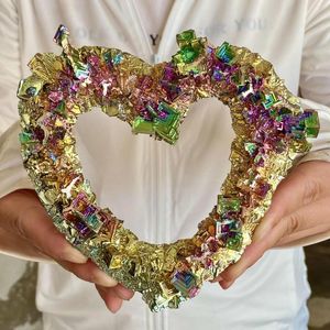 Decorative Figurines Heart-shaped Bismuth Rainbow Crystal Gem Mineral Sample 1pc