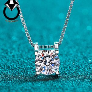 Classic Tauren Pendant 925 Sterling Silver Plated pt950 gold live broadcast simple 1 ct morsonite Necklace Pendant female