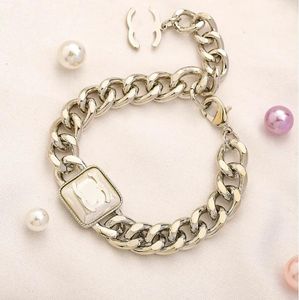 Classic 20 Style Armelets Designer Bangle Armband Manschettkedja Brev Smycken Silverpläterad rostfritt stål Julvalentinsdaggåvor Accessorie