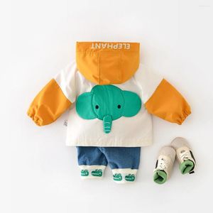 Jackor Baby Jacket 2024 Autumn Korean 0-3 Y Kids Clothes Elephant Boys Cartoon Girl Hooded Coat Long Sleeve Zipper Ytterkläder