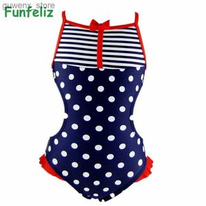 Einviertel ein Stück Schwimmanzug für Mädchen Kinder süße Punkt kleine Badebekleidung Mädchen gestreifter Bogen Schwimmanzug Kinder Bikini Set Y240412