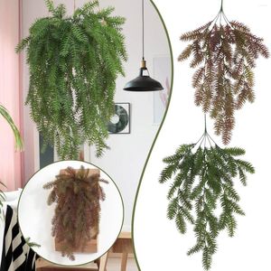 Dekorativa blommor Konstgjord tropisk simulerad växt Spruce Leaf Wall Hanging Vine Family Decoration Fall Cemetery for Vase