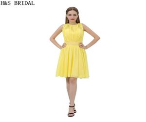 Vestidos de volta ao lar de chiffon curtos vestidos de cocktail de pescoço amarelo de pescoço amarelo, garotas encantadoras de festas baratas B0122028871