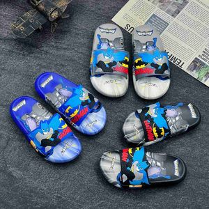 Slipper Slides Slides Slipers Meninas Meninas deslizam sandálias para crianças desenho animado fofo Sandálias de dedo do pé T240415