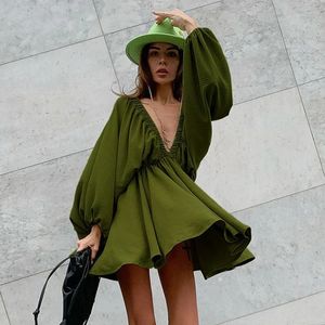 Office Sexy Low Cut Pleated Dresses Backless Lantern Sleeve Summer Dress Woman Vneck High midje Casual Aline Green 240415