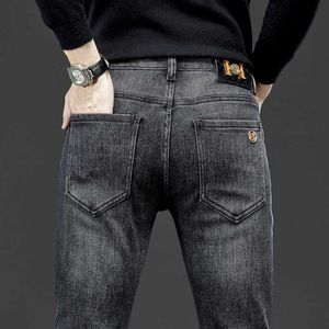 Mens Kong High End Men 's Jeans Trendy Elastic Pants 가을 겨울 남성의 작은 스트레이트 레그 슬림 핏 바지 패션 바지의 디자이너 청바지