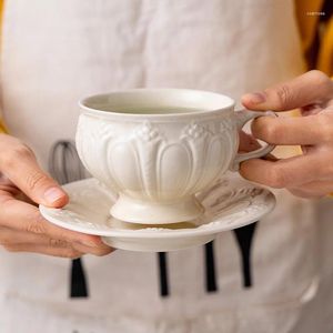 Cups Saucers 250ml European Carved Ceramic Mug Heat Resistant Coffee Cup And Set Vintage Cappuccino Afternoon Tea Creative Gifts