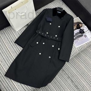 Designer Women's Trench Coats 24 year early spring collection new high-end, fashionable and handsome corduroy lapel double breasted trench coat L1CM