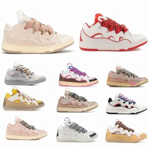 Designer da uomo da uomo sneakers da donna scarpe designer scarpe da design a basso taglio bianco in pelle splike tripler mochioni a piastra vintage-form-formy rosse