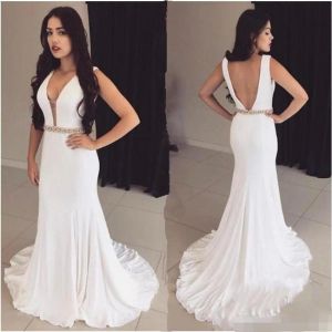 Modest Long White Mermaid Prom Dresses Chiffon Sweep Train Pärlad midja Crystal Plunging Deep V Neck 2024 Custom Made Evening Formal Wear