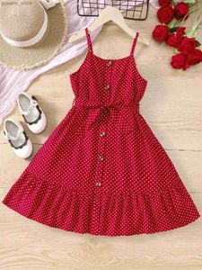 Sukienki dla dziewczynek Dziewczyny wiosna/lato nowa czerwono kropka spódnica z spódnicą z liści lotosu spódnica wypoczynkowa mała świeża sukienka Y240415