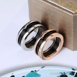 Designerringe Männer und Frauen klassische Moderinge High -End mit Diamond Ring Marke Keramik Paare Ringe Party Hochzeit Schmuck Accessoires Weihnachtsgeschenke