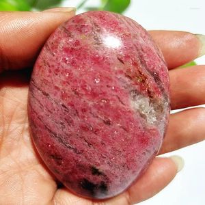 Dekorativa figurer Natural Stone Pink Rosestone Crystal Palm Witch Meditation Spirit Exorcism Healing Crystals Room Decor Aquarium