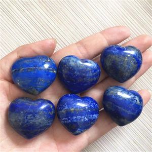 Dekorativa figurer hand snidade ädelsten naturlig blå lapis lazuli chakra hjärtformade stenar älskar hemsten för dekoration 1 st