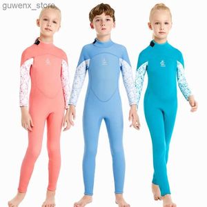 한 피스 2/3mm wetsuit 여자 소년 스쿠버 다이빙복 아이를위한 네오프렌 wetsuits 서핑 어린이 열 수영복 자유로운 아이들 수영복 Y240412Y240417XO3B