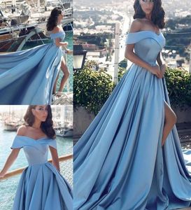 Sky Blue High Split Evening Howns 2018 от плеча простые выпускные платья Sweep Train Satin Women Women Formal Plort Deap Vesti7415070