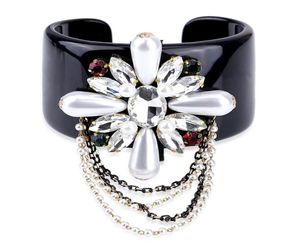 Bangle Hahatoto Trendy Black Harts Inlaid Handmade Crystal Pärled Flower Statement Kvinnor smycken 3308BangleBangle6331602