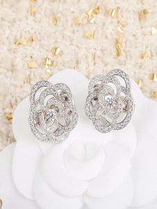 Top Europe Luxury Famous Brand Pure 925 Sterling Silver Jewelry For Women Camellia Flowers Stud Earrings Exquisite Romance Gifts8907113