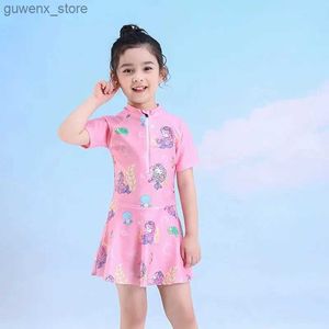 Pieces novas garotas de uma peça One Piece Childrens Swimsuit Princess Dress Baby Sun Protection Swimsuit Child Y240412