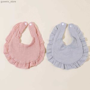 Bibs Burp Cloths 2pcs/Set Organic Cotton Baby Bib Solid Color Ruffle Edge Saliva Полотенце с боттоном для детей, кормящих новорожденную ткань y240415y240417bu78