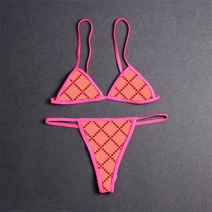 Sexig triangel bikinis kvinnor badkläder tyll spets underkläder brev broderad kedja halter delade baddräkter strandbh brister underkläder se genom kvinna baddräkt