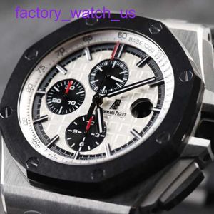 Orologio da polso AP iconico Royal Oak Offshore 26400 Diametri 44 mm Sfondo bianco Piatto di cronometro nero Orologio