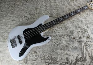 Guitar 5 Strings Bass Guitar JB Bass White Body Maple Neck Chrome Bridge Black pickguard active battery case