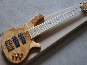 Guitar 6 Strings Maple Fingerboard Natural Wood Electric Bass Guitar with Golden Hardware,tree Pattern,offer Customized