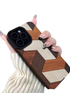 Stylish Knitted Phone Case For For iPhone 11/12/13/14/15/11 Pro/12 Pro/13 Pro/14 Pro/15 Pro/11 Pro Max/12 Pro Max/13 Pro Max/14 Pro Max/15 Pro Max