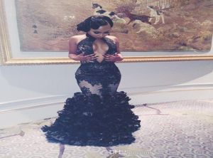 NY SEXY Black Halter Floral Mermaid Prom Dresses Sexig rygglös 2K17 Tulle -applikationer 3D Blommor Golvlängd Party Evening Dress4604654