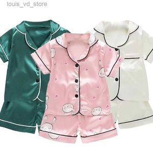 Ragazzi di pigiami ragazze in seta ghiacciata da cartone animato tops pantaloni set a casa indossare bambini set da pigiama set per bambini abiti per bambini abiti da bambino t240415