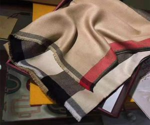 2021 Cashmere Scarf Classic British Plaid Cotton Ladies Women for Women Autumn and Winter Scialing Dualuse5394033