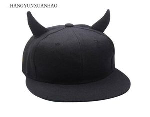 Top Caps Hangyunxuanhao Parentchild Siyah Erkekler Kadın Punk Boynuz Beyzbol Kapağı Hiphop Şapka Horns ile Ayarlanabilir Snapback3795554