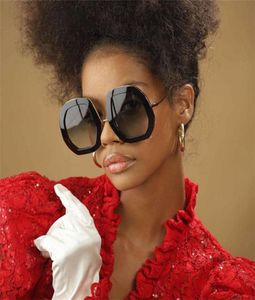 Sunglasses Oversized For Women Luxury Shiny Diamond Sun Glasses Crystal Men39s Shades UV400 Eyewear Hipster NecessarySunglasses6460252