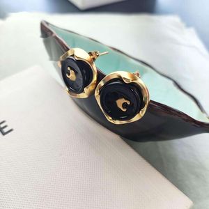 Stud 2024 New chegada Brincos de designer de marca de luxo Stud 18K Gold Geometria Love Retro Earring Vintage Earings Anéis de orelha Jóias para mulheres Brincos Jóias 2024 Nice