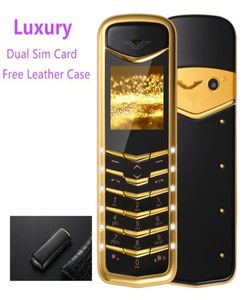 Luxus freigeschaltete Signatur 8800 Metal Body Mobiltelefon Mini Dual SIM -Karte GSM Quad Band MP3 FM Kamera Billig Handy Case9587739