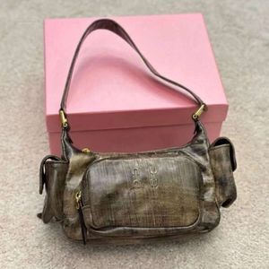 Miuiバッグ10A高品質バッグデザイナー女性バッグMiui Hobo Vintage Leather Bag Y2Kショルダーバッグ747