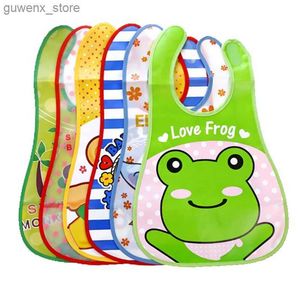 Bibs Burp Cloths Cartoon Bavasino Bandano neonati impermeabili che alimentano vestiti bop per neonati ragazza salova asciugamano il grembiule stampato Y240415Y240417BPHF