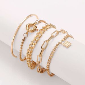 Geometric Round Buckle 4-piece Punk Hip Hop Alloy Chain Bracelet Set HZS2188