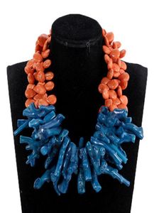 Lindo colar de coral barroco laranja e azul azul