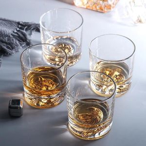 Vinglas med kreativ 3d lättnad djur whisky glas vintage lejon örn whisky tumbler japansk stil tung bas kristall kopp öl mugg