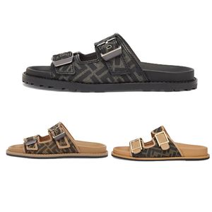 Piatti perfetti in forma per donne All Weather Grip Sandali di lusso Domande Scarpe da donna Sandals Designer Designer Slide versatili Stile versatile