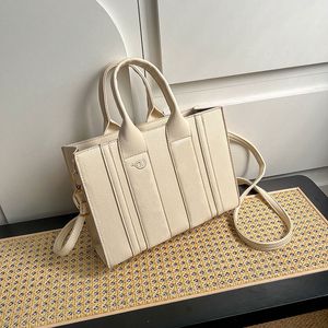 Borsetto designer borsetto tote borse da spiaggia da spiaggia in atrie bocche borse per spalline da donna con cerniera con cerniera con cerniera con cerniera ricamare