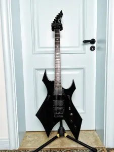 Gitarre schwarze BC Rich Signature Special E -Gitarre Dot Inlays Open Pickups BC Rich Gitarre